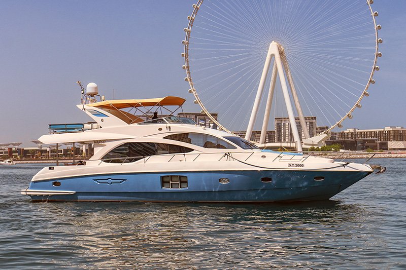 Yacht rental